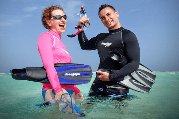 boat trip hurghada packing list with travel essentials